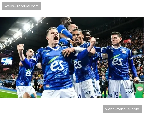 摩纳哥3-1逆转斯特拉斯堡，巴洛贡独中两元